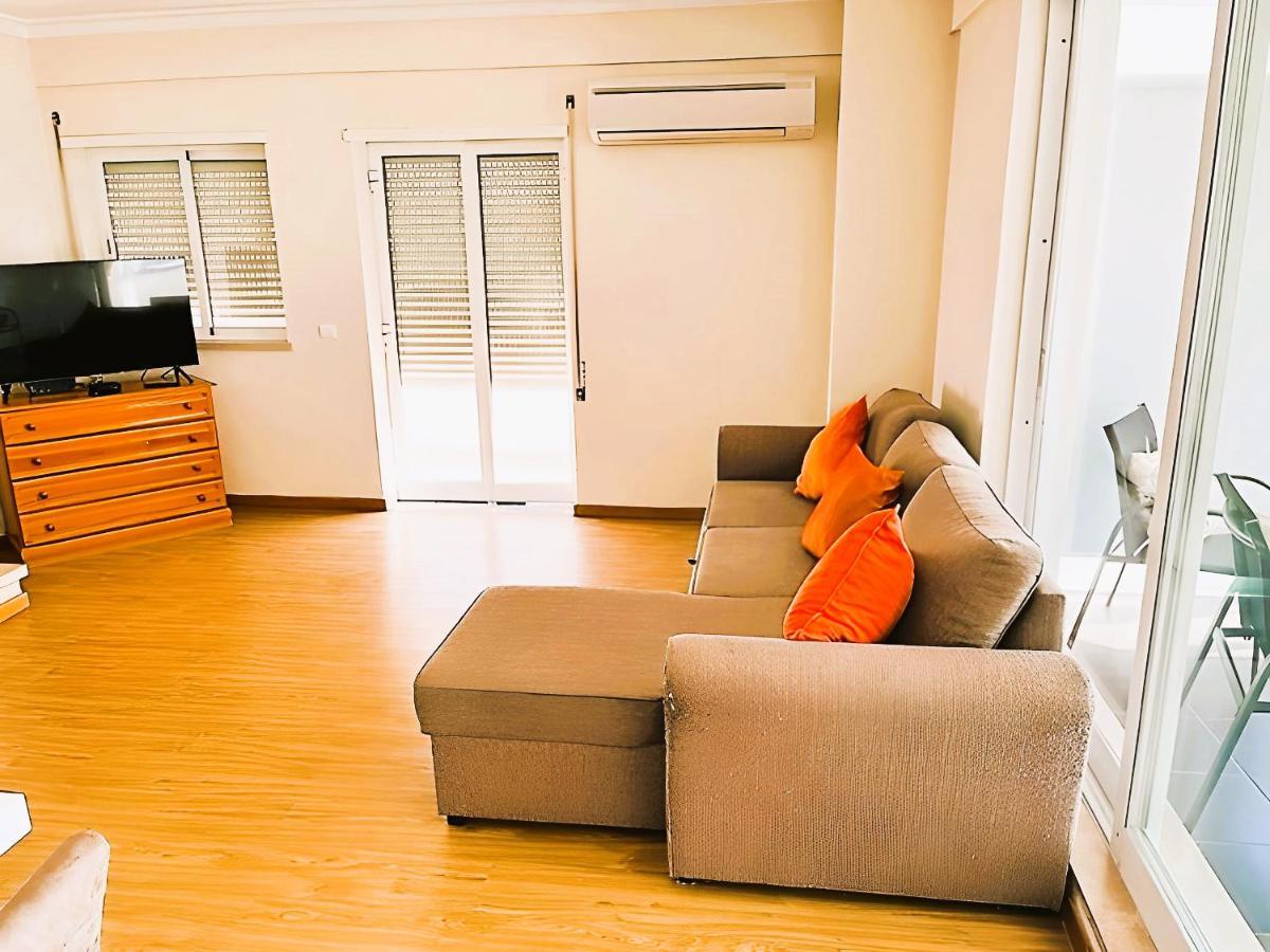 Flat 3 Bedrooms Appartamento
